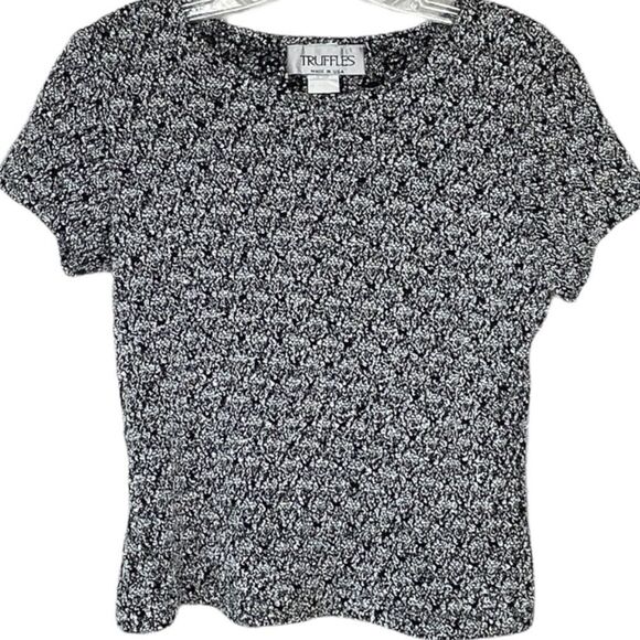 Truffles Sweater‎ - Picture 1 of 8